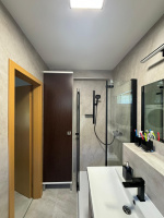  Hotová renovace koupelny – vinylová podlaha Bukoma STONE U-CLICK XL Pískovec Světlý 5